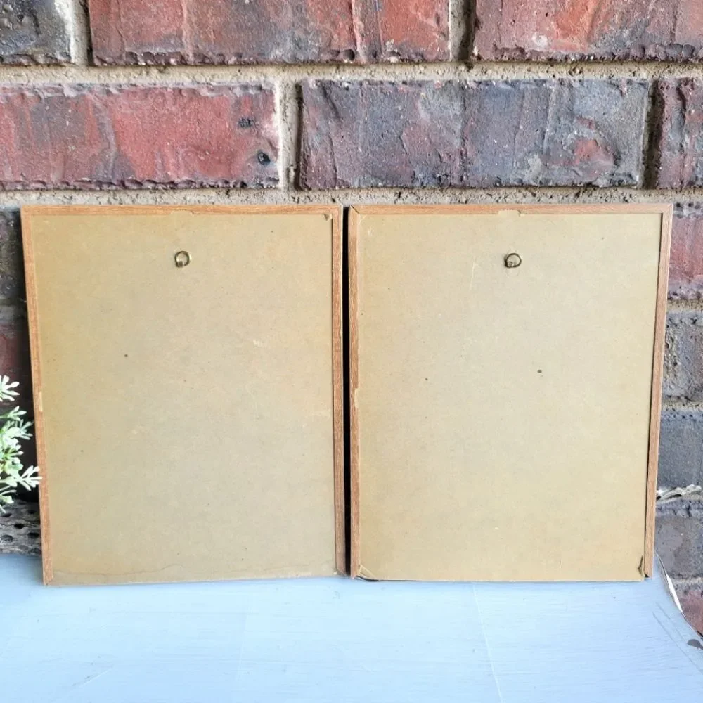 Pair of 1950's Metalcraft Framed 3D Baseball & Football Prints ⚾ 🏈 - Picture 6 of 14